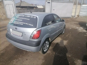 Хетчбэк Kia Rio 2011 года, 739200 рублей, Красноярск