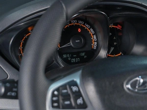 Седан ВАЗ (LADA) Vesta 2021 года, 979000 рублей, Сургут