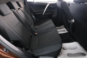 Внедорожник Toyota RAV4 2018 года, 2599000 рублей, Омск