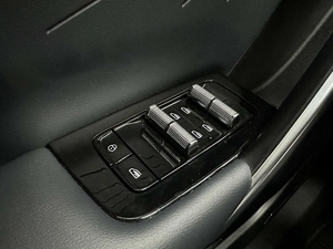 Внедорожник Geely Atlas 2024 года, 2935500 рублей, Красноярск