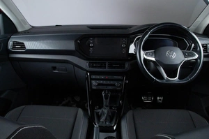 Внедорожник Volkswagen T-Cross 2021 года, 1719000 рублей, Челябинск