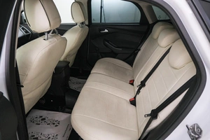 Хетчбэк Ford Focus 2013 года, 809000 рублей, Красноярск