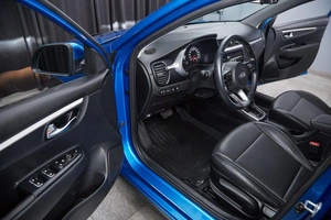 Хетчбэк Kia Rio X-Line 2020 года, 1797000 рублей, Красноярск