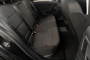 Хетчбэк Volkswagen Golf 2013 года, 1179000 рублей, Челябинск