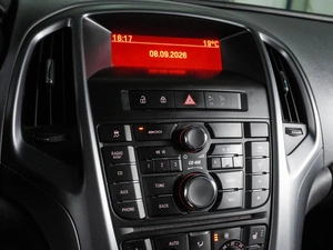 Хетчбэк Opel Astra GTC 2011 года, 869000 рублей, Воронеж