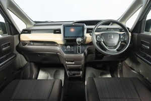 Минивэн Honda Freed 2017 года, 1559000 рублей, Новосибирск