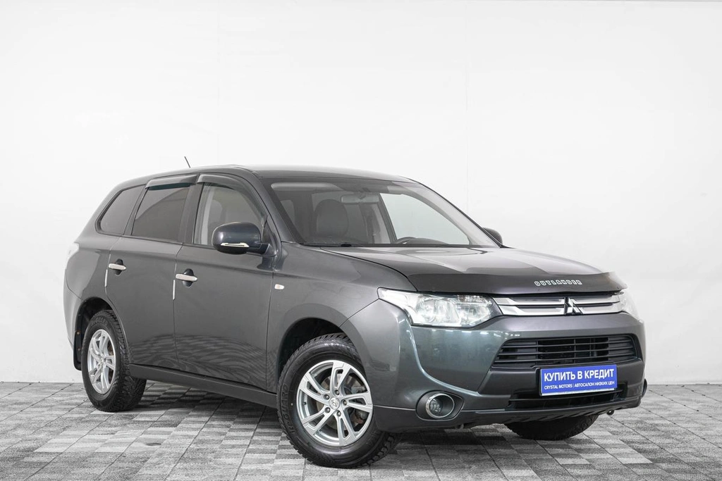 Внедорожник Mitsubishi Outlander 2014 года, 1609000 рублей, Кемерово