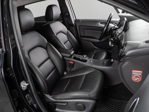 Хетчбэк Mercedes-benz B-класс 2013 года, 1074070 рублей, Тюмень