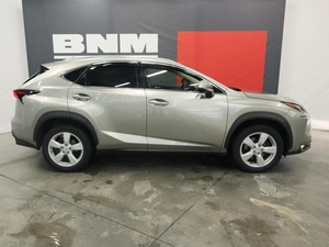 Внедорожник Lexus NX 2015 года, 3040000 рублей, Курск