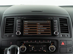 Минивэн Volkswagen Multivan 2011 года, 2649999 рублей, Москва