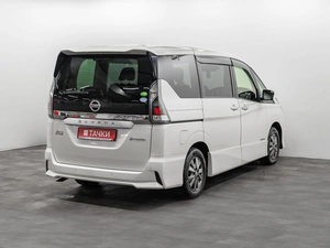Минивэн Nissan Serena 2019 года, 2205000 рублей, Красноярск