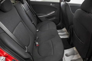 Седан Hyundai Solaris 2011 года, 899000 рублей, Барнаул