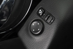 Внедорожник Nissan Qashqai 2014 года, 1660000 рублей, Омск