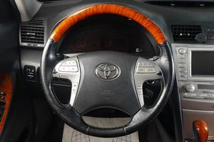 Седан Toyota Camry 2011 года, 1349000 рублей, Тюмень