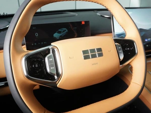 Внедорожник Geely Galaxy Starship 7 2025 года, 3550000 рублей, Красный Пахарь