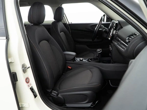 Универсал MINI Cooper Clubman 2016 года, 1398999 рублей, Москва