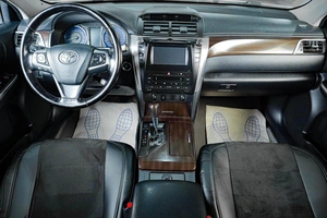 Седан Toyota Camry 2015 года, 1649000 рублей, Тюмень