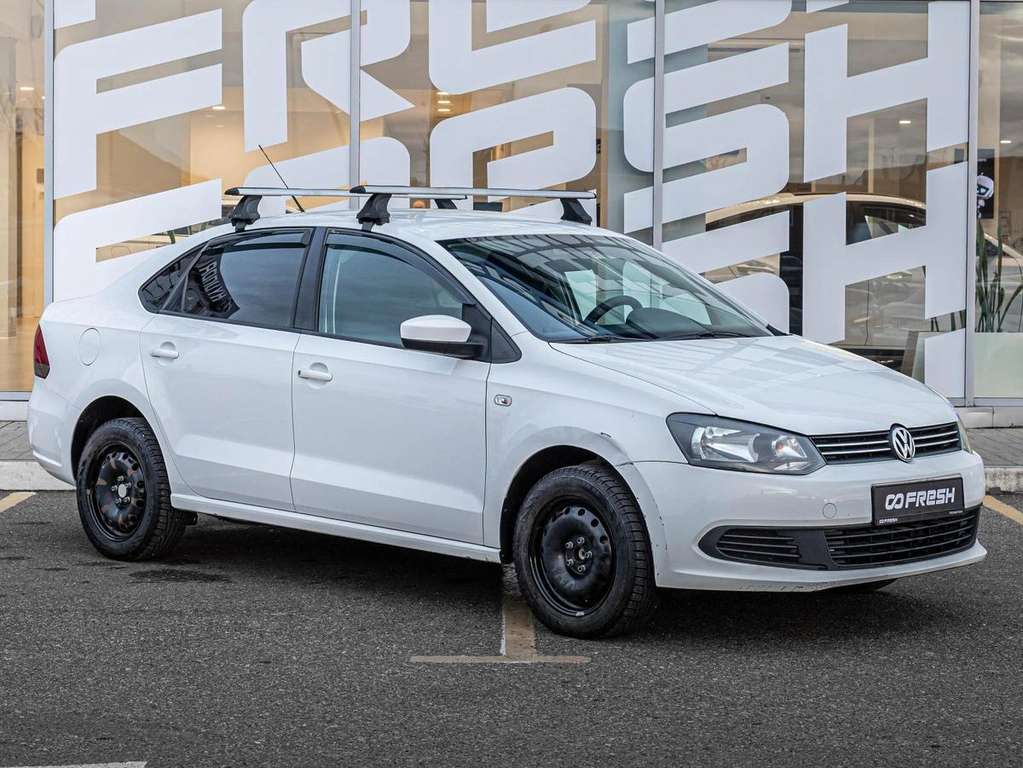 Седан Volkswagen Polo 2012 года, 898000 рублей, Краснодар