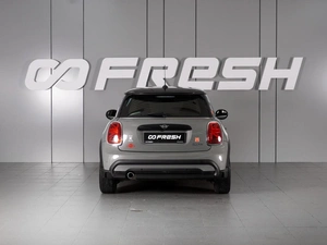 Хетчбэк MINI Cooper 2022 года, 2698000 рублей, Красный Пахарь