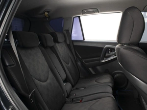 Внедорожник Toyota RAV4 2010 года, 1537000 рублей, Омск