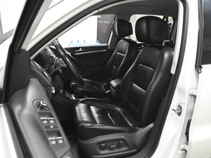 Внедорожник Volkswagen Tiguan 2012 года, 1387000 рублей, Ставрополь