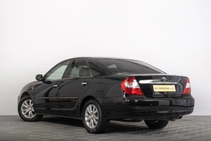 Седан Toyota Camry 2004 года, 949000 рублей, Томск