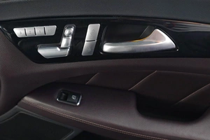 Седан Mercedes-benz CLS-класс 2012 года, 2359000 рублей, Тюмень