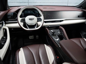 Внедорожник Geely Monjaro 2023 года, 2950000 рублей, Краснодар