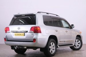 Внедорожник Toyota Land Cruiser 2013 года, 5099000 рублей, Омск