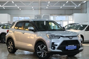 Внедорожник Toyota Raize 2020 года, 1909000 рублей, Омск