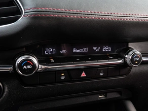 Седан Mazda 3 2022 года, 2340000 рублей, Краснодар