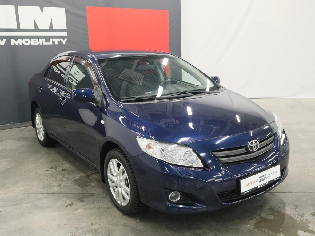 Седан Toyota Corolla 2008 года, 990000 рублей, Курск