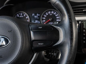 Седан Kia Rio 2017 года, 1450000 рублей, Краснодар