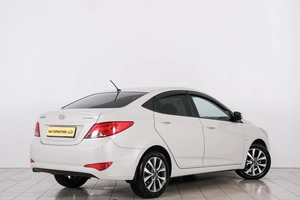 Седан Hyundai Solaris 2015 года, 1199000 рублей, Красноярск
