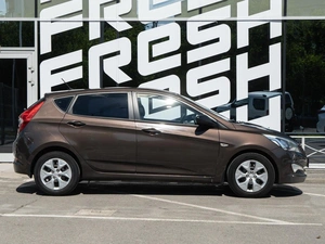 Хетчбэк Hyundai Solaris 2015 года, 916000 рублей, Волгоград