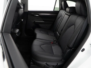 Внедорожник Toyota Highlander 2025 года, 5688404 рублей, Москва