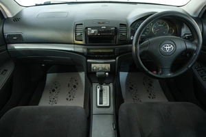 Седан Toyota Premio 2003 года, 649000 рублей, Омск