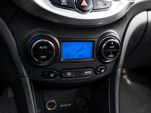 Хетчбэк Hyundai Solaris 2013 года, 925000 рублей, Краснодар