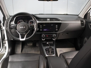 Хетчбэк Kia Rio X 2021 года, 1800000 рублей, Омск