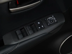 Внедорожник Lexus NX 2014 года, 2977077 рублей, Москва