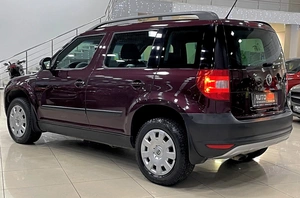 Внедорожник Skoda Yeti 2011 года, 727000 рублей, Солонцы