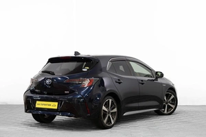 Хетчбэк Toyota Corolla 2019 года, 1949000 рублей, Барнаул