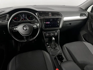 Внедорожник Volkswagen Tiguan 2019 года, 1974900 рублей, Казань