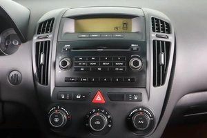 Хетчбэк Kia Ceed 2008 года, 629000 рублей, Пермь