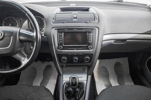 Лифтбек Skoda Octavia 2011 года, 719000 рублей, Барнаул