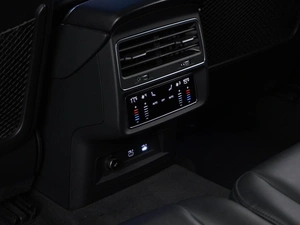 Внедорожник Audi Q7 2020 года, 5843444 рублей, Москва