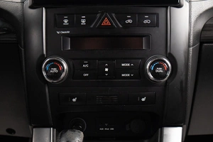 Внедорожник Kia Sorento 2011 года, 1259000 рублей, Оренбург