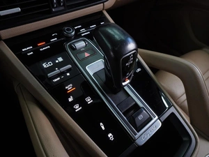 Внедорожник Porsche Cayenne 2018 года, 4999000 рублей, Воронеж