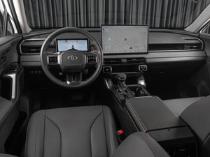 Внедорожник Toyota RAV4 2026 года, 4999000 рублей, Тюмень