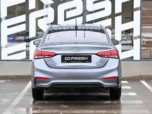 Седан Hyundai Solaris 2017 года, 999000 рублей, Волгоград